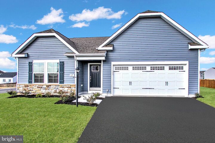 Tbb Edinburgh Court Cranberry Ii  Charles Town WV 25414 photo