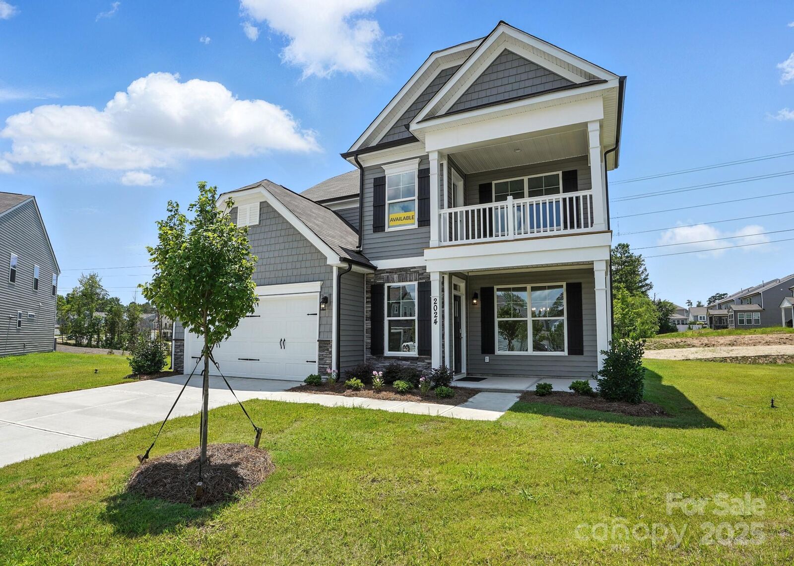 Property Photo:  2024 Embassy Court  NC 28213 