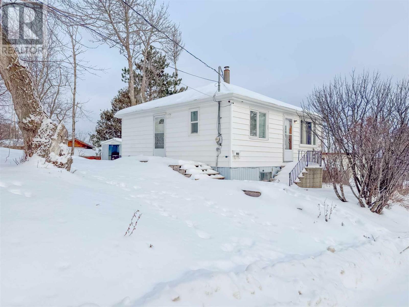 1326 River Drive  Kenora ON P9N 1K5 photo