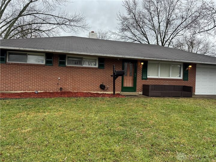 5901 Rosebury Drive  Dayton OH 45424 photo