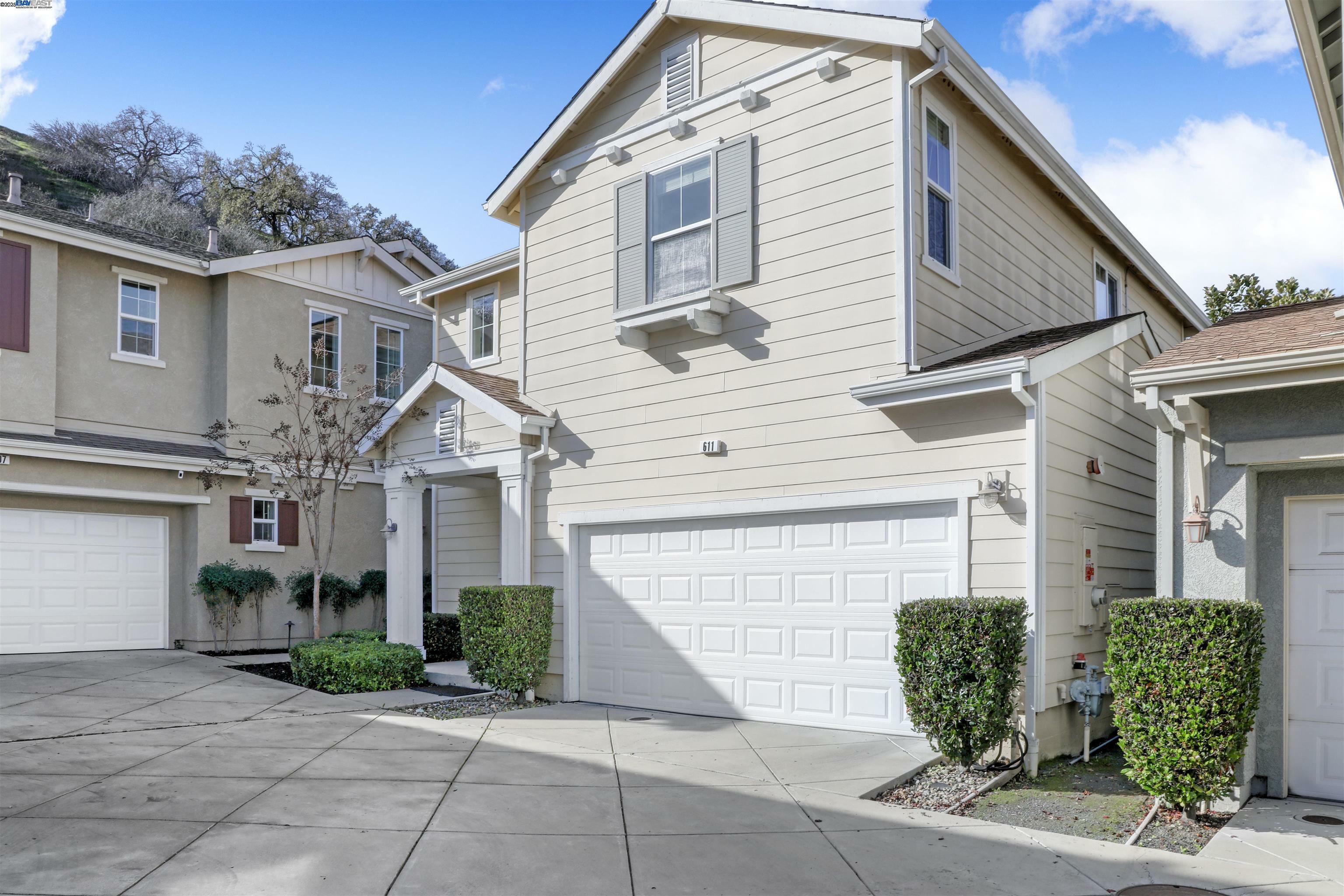 Property Photo:  611 Falling Star Drive  CA 94553 