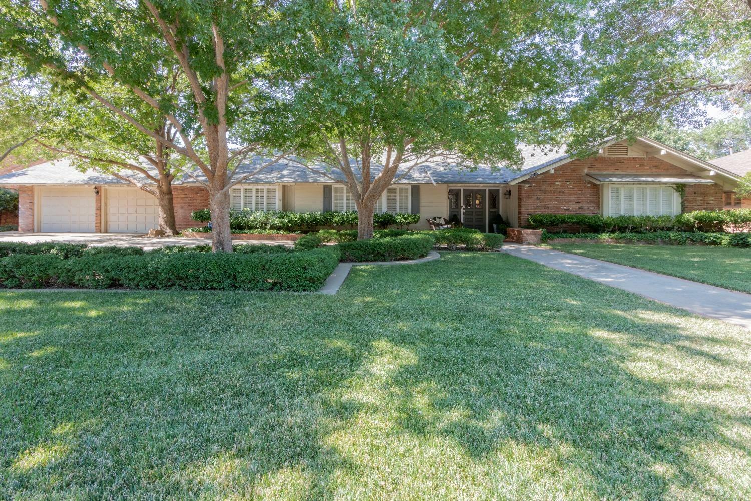 Property Photo:  4506 13th Street  TX 79416 