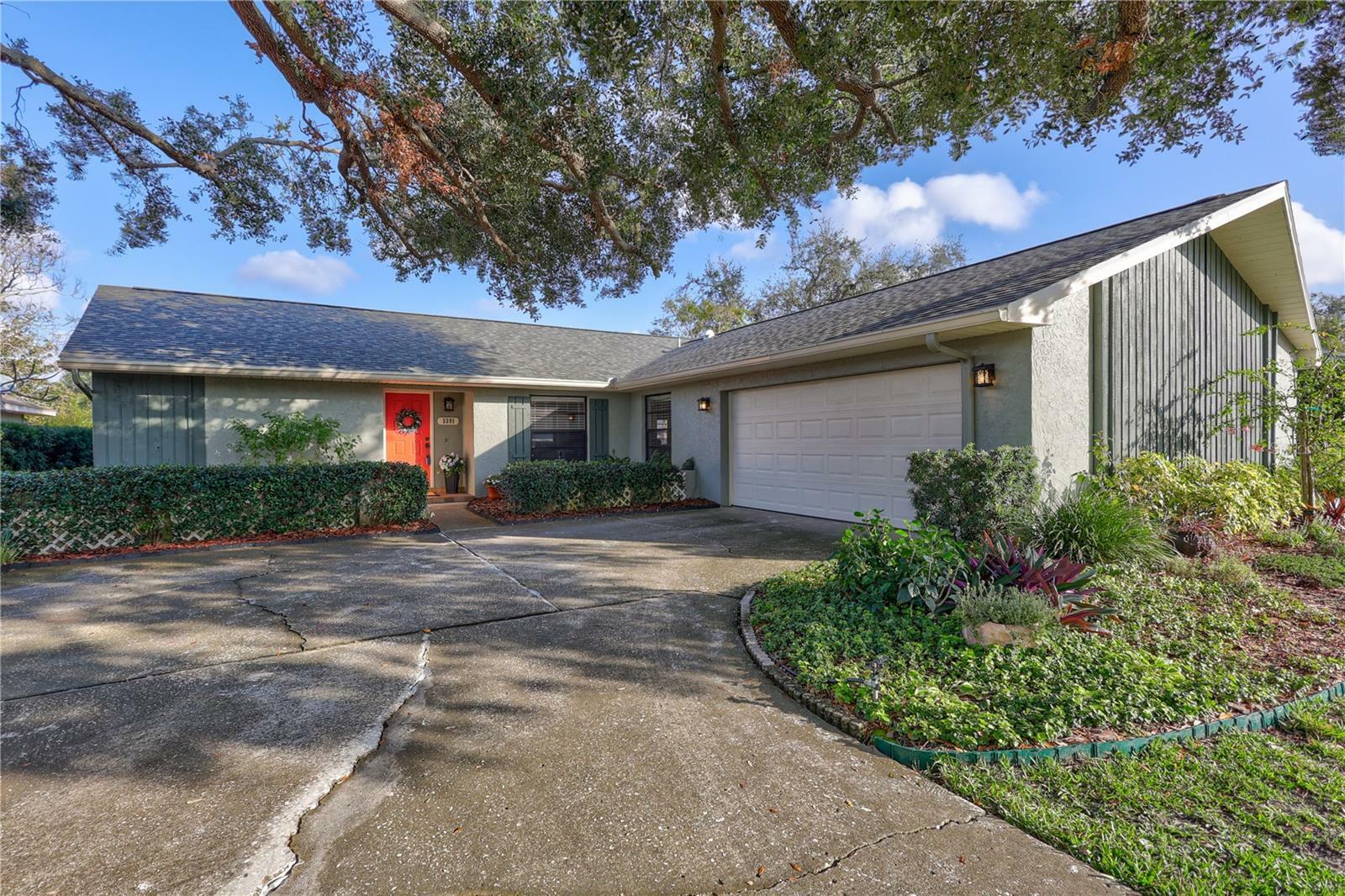 Property Photo:  3391 Hyde Park Drive  FL 33761 