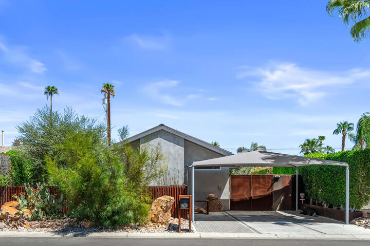 Property Photo:  670 S Calle Palo Fierro  CA 92264 