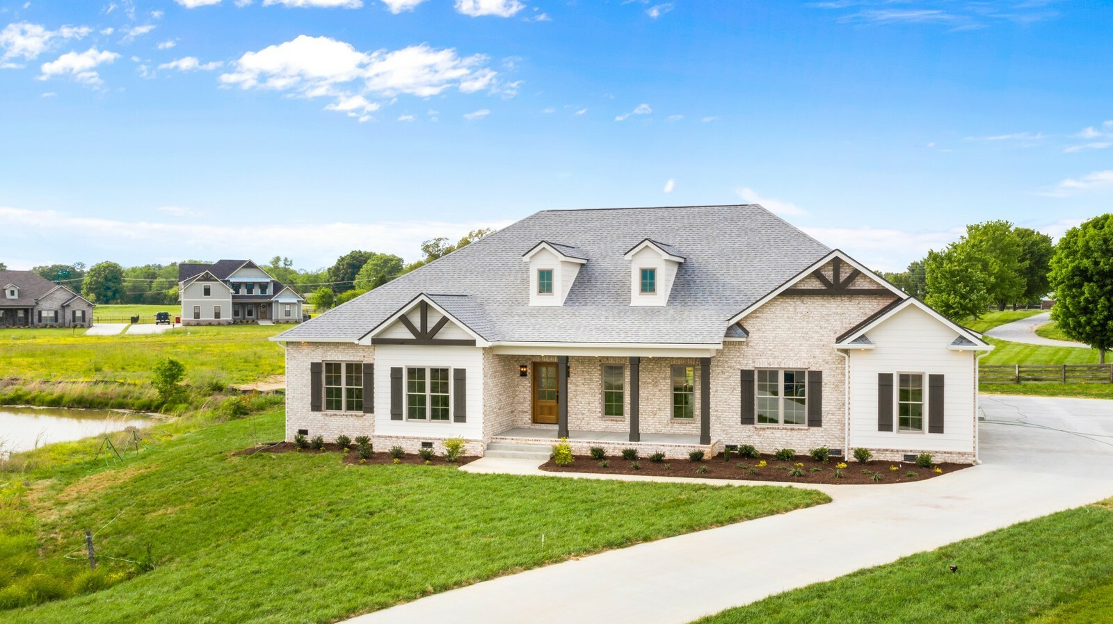 Property Photo: 120 Denton Court TN 37043
