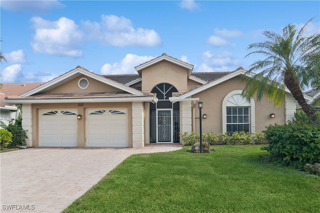 Property Photo:  434 Countryside Drive  FL 34104 