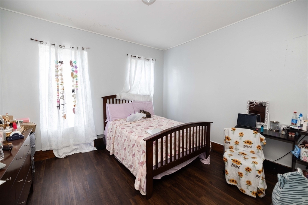 Property Photo:  51 Vernon St  MA 01610 