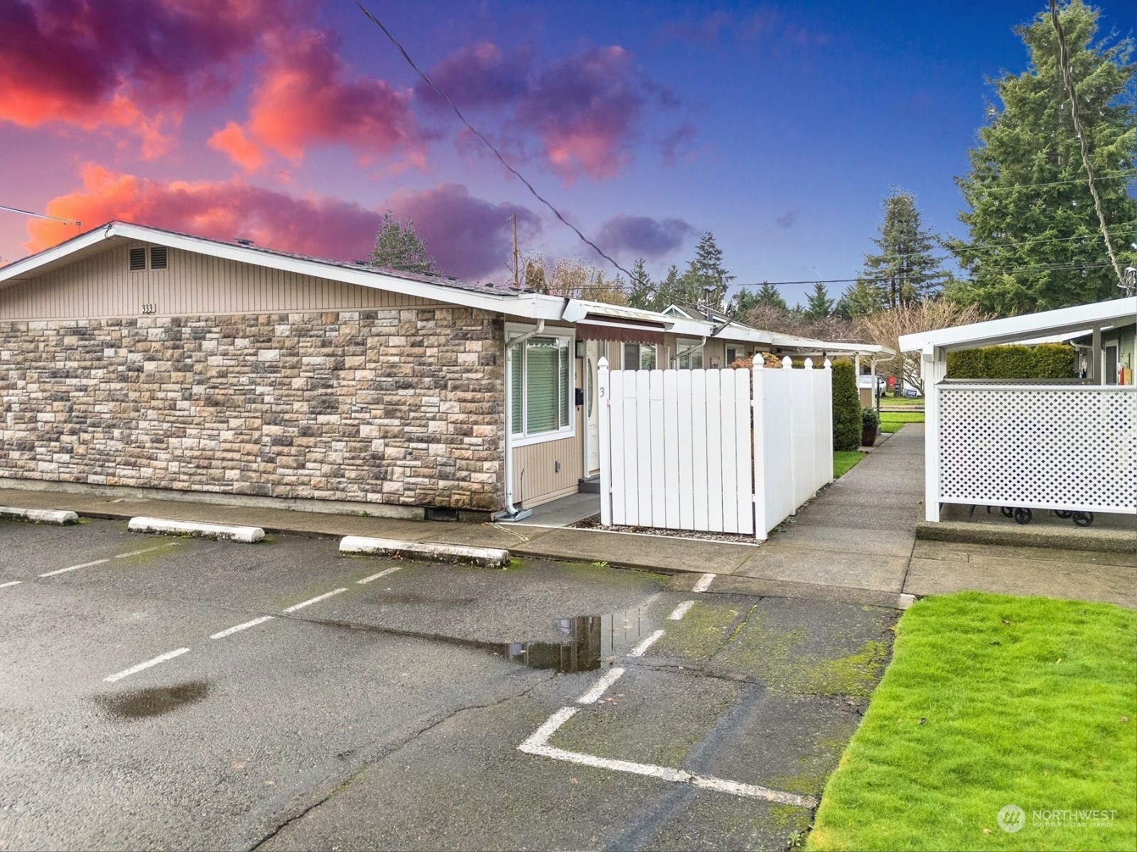 Property Photo: 333 7th Place SE #3 WA 98372