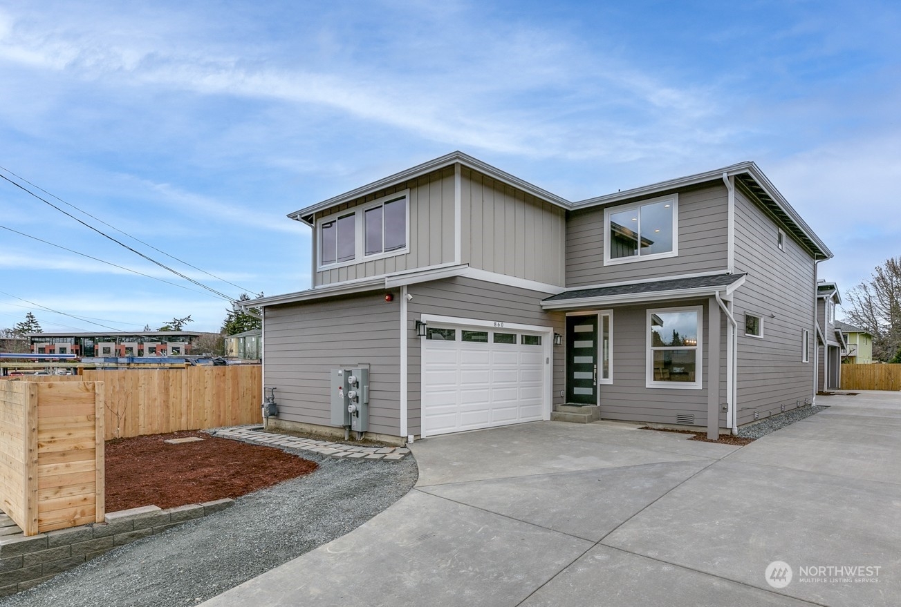 Property Photo:  860 SW 136th Street  WA 98166 