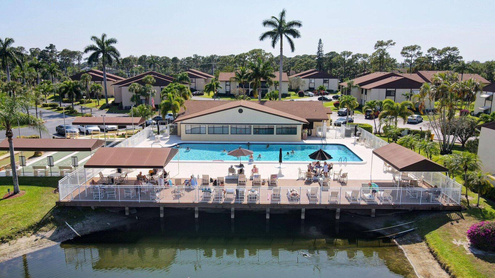 Property Photo: 219 Pine Hov Circle C-2 FL 33463