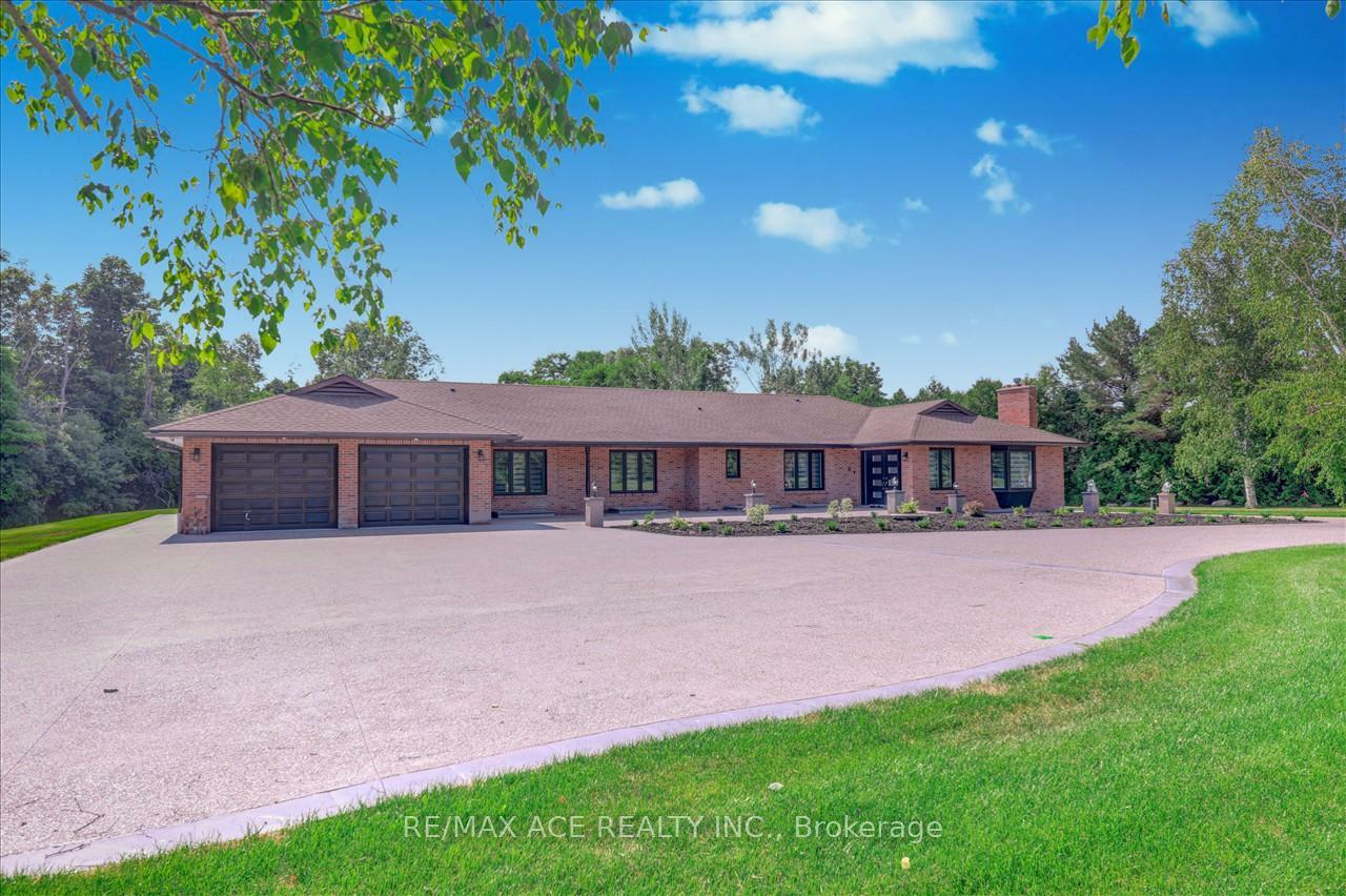 Property Photo: 3589 Tooley Road ON L1E 2G9