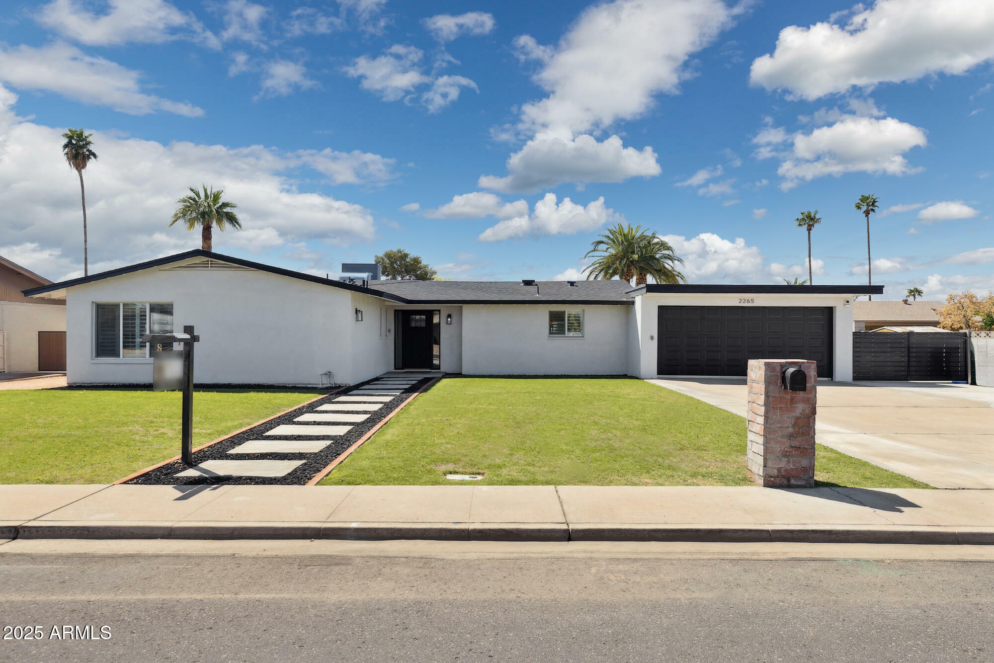 2265 E Elmwood Street  Mesa AZ 85213 photo