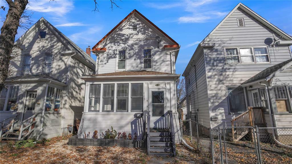 Property Photo:  113 Inkster Boulevard  MB R2W 0J5 