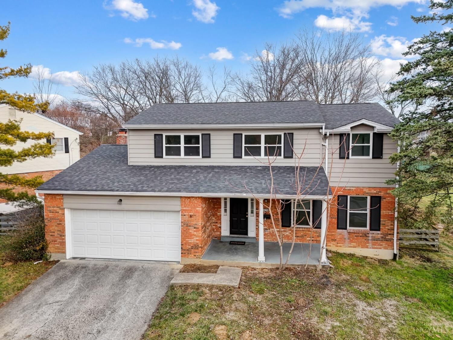 Property Photo: 4030 Cottingham Dr OH 45241