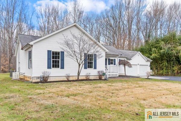 Property Photo:  15 White Pine Road  NJ 08831 