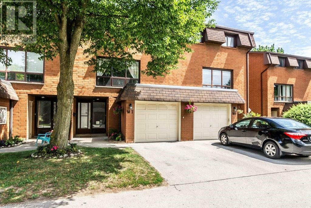 Property Photo: 444 Stone Church Road West M7 ON L9B 1R1