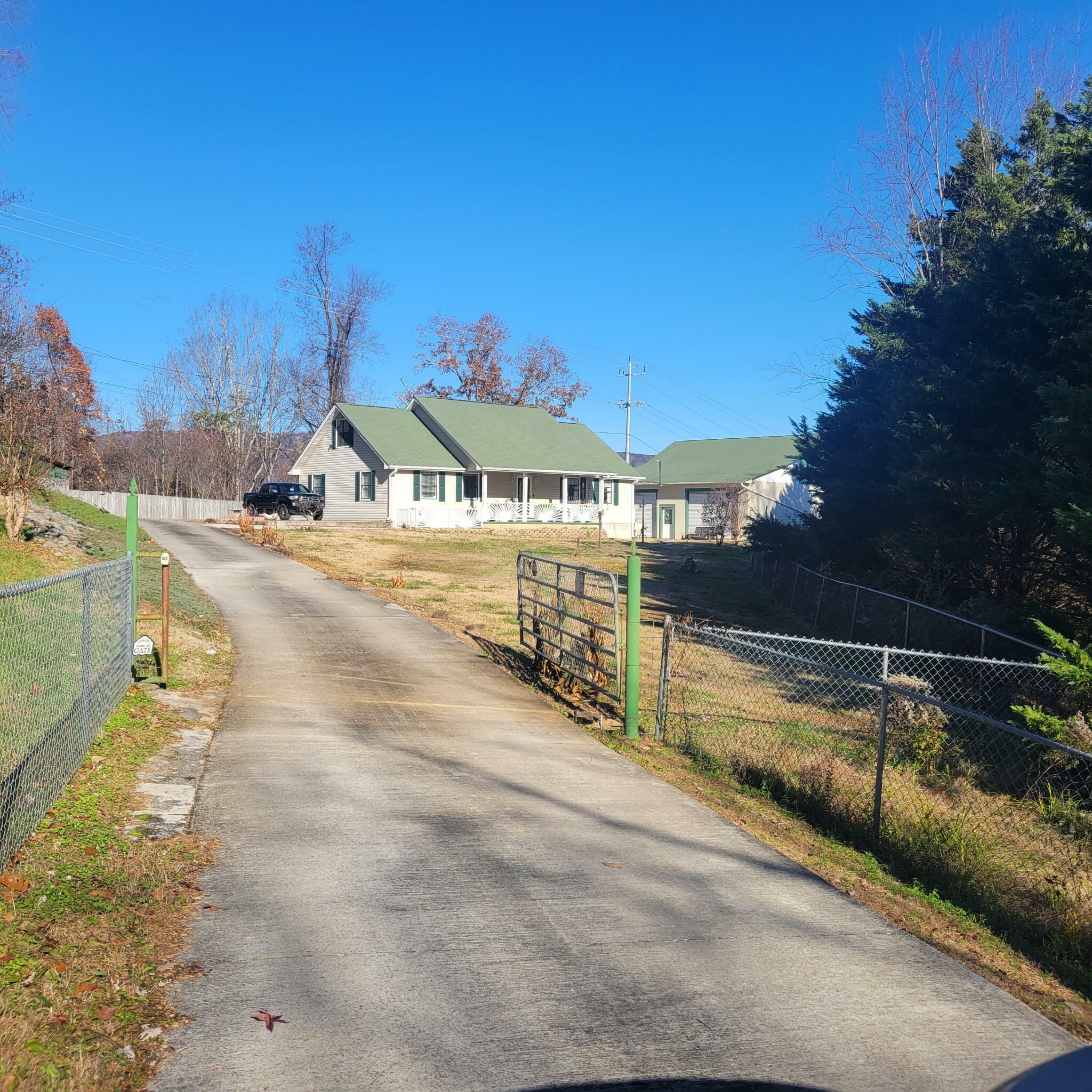 Property Photo:  1224 Thrasher B Pike  TN 37343 