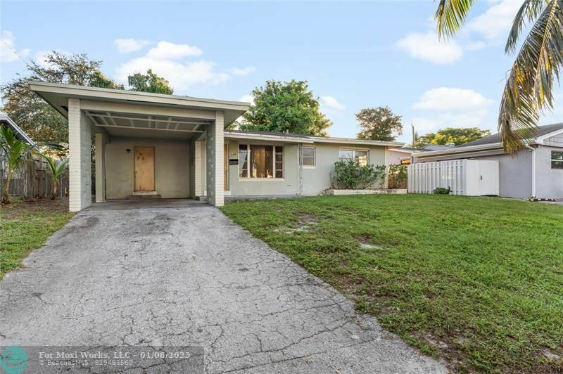 Property Photo:  230 SW 29th Ave  FL 33312 