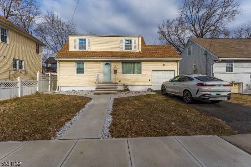 423 E 4th Ave  Roselle Boro NJ 07203 photo