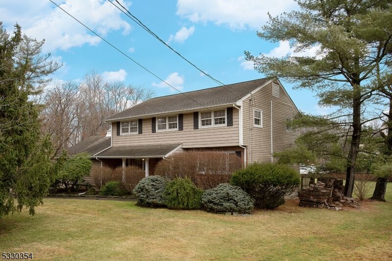 Property Photo: 685 Ridgedale Ave NJ 07936