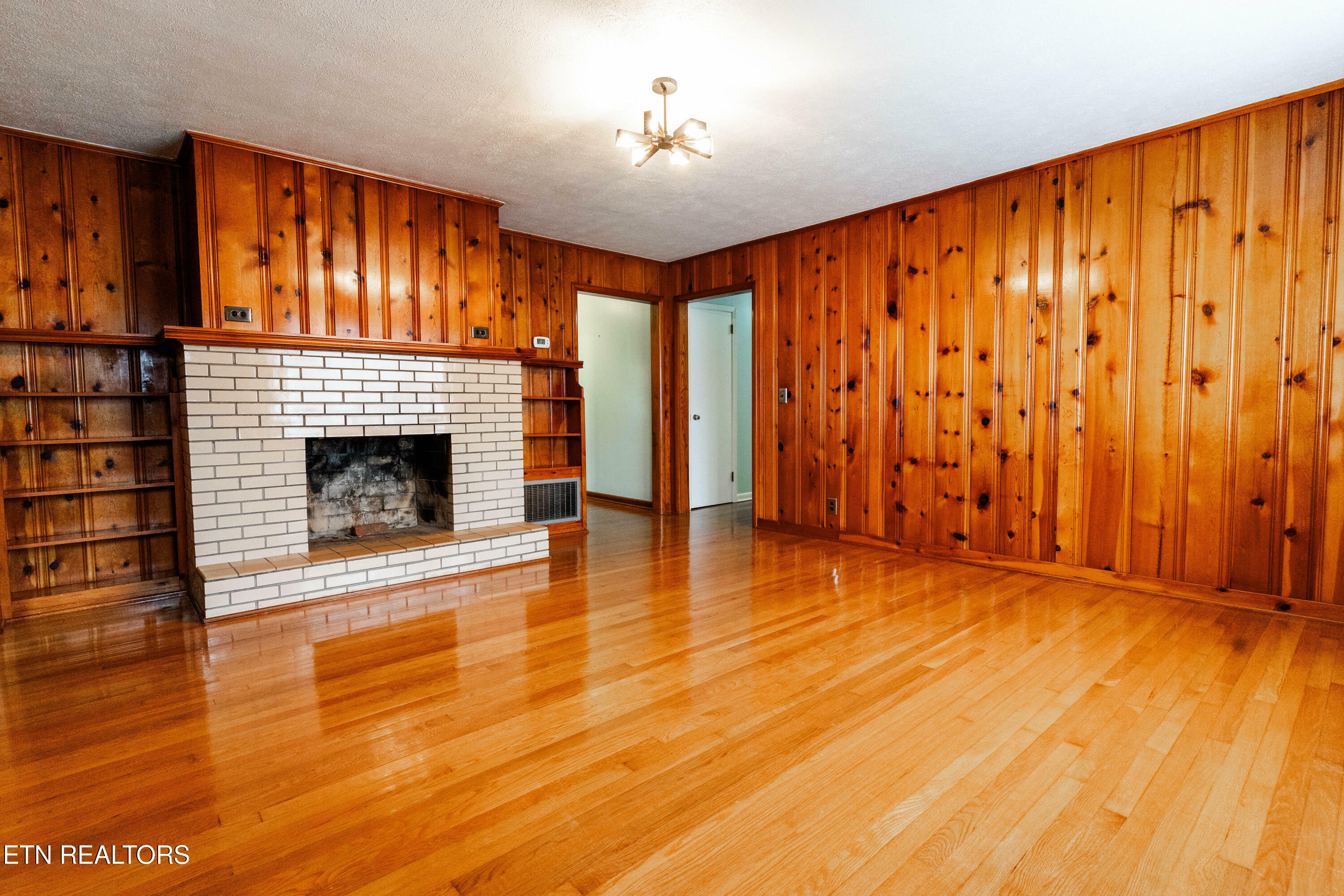 Property Photo:  635 Washington Ave  TN 37752 