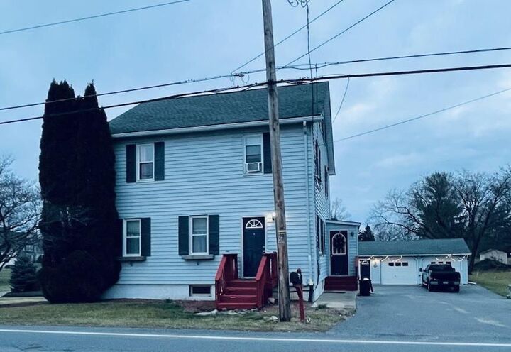 3493 Daniels Road  Upper Nazareth Twp PA 18064 photo