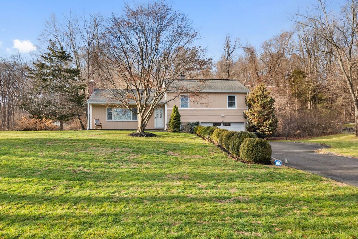 Property Photo:  89 Morningside Drive  NY 10562 