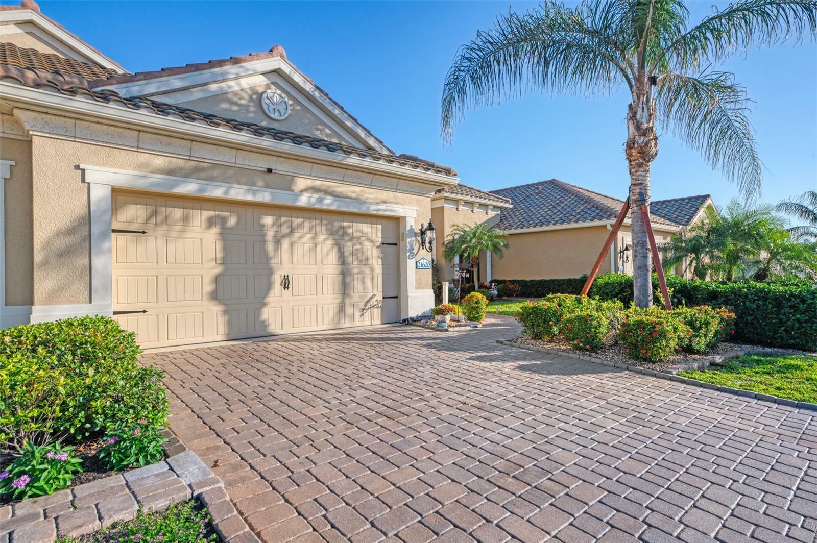 Property Photo:  21620 Avon Park Court  FL 34293 