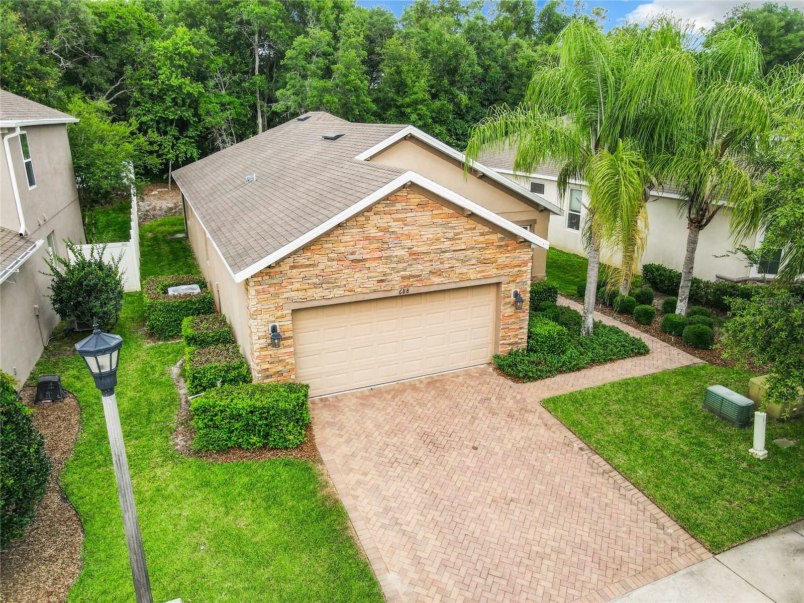 Property Photo:  688 Preakness Circle  FL 32724 