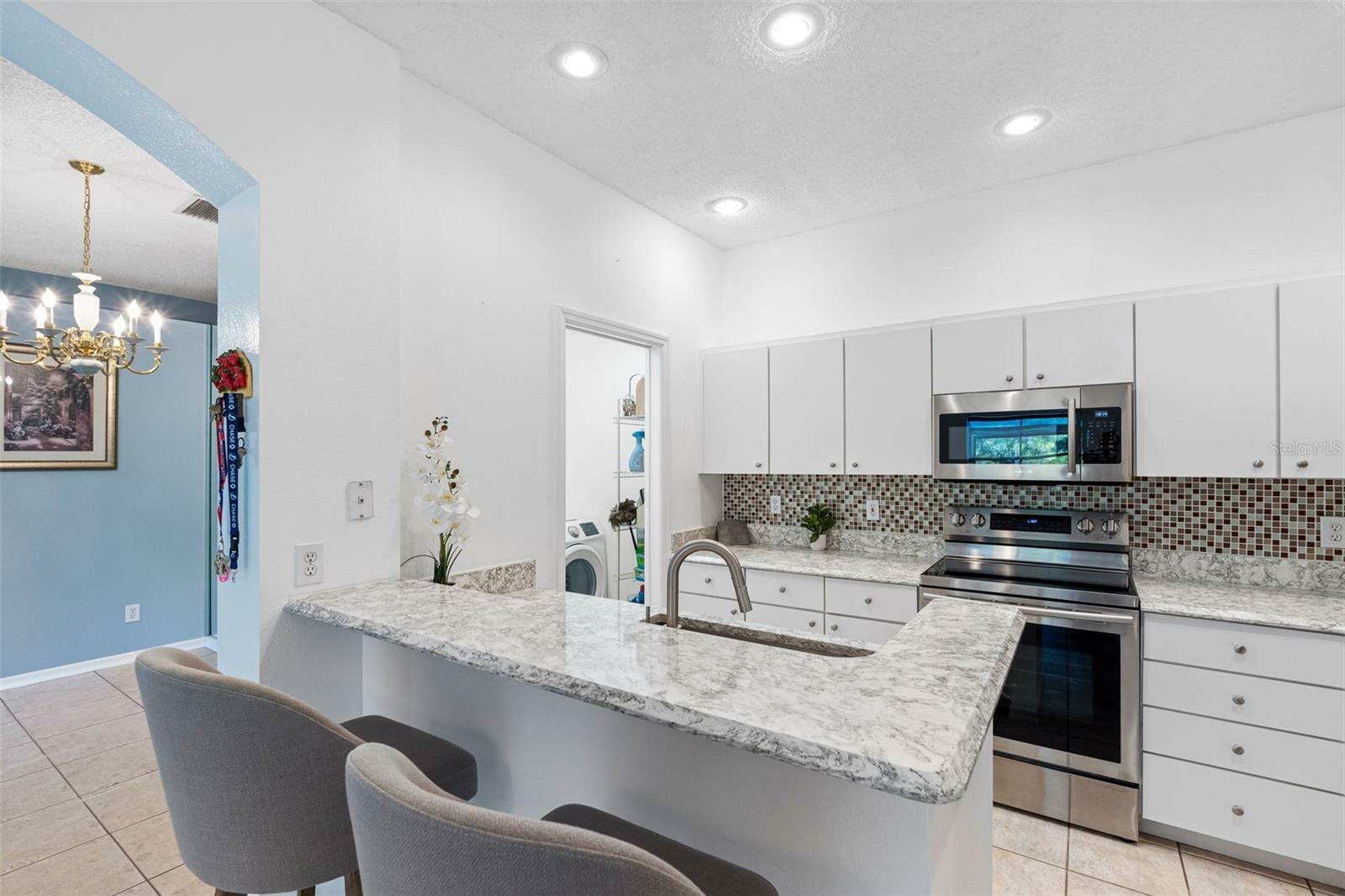Property Photo: 3203 Audubon Court FL 34688