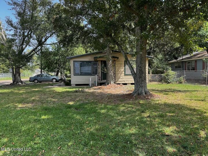 1320 37th Avenue  Gulfport MS 39501 photo