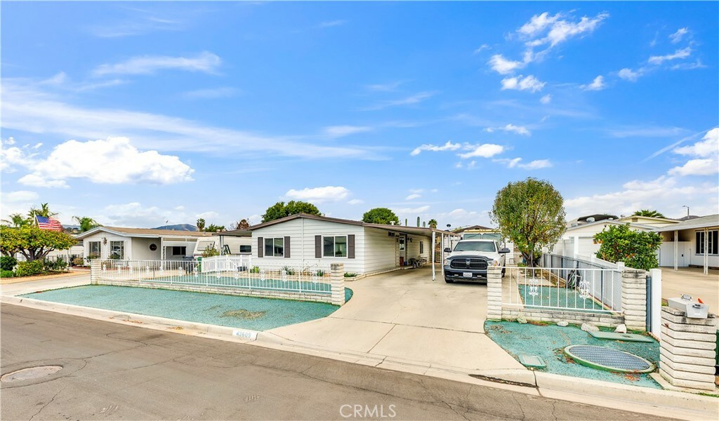 Property Photo:  43609 Walden Way  CA 92544 