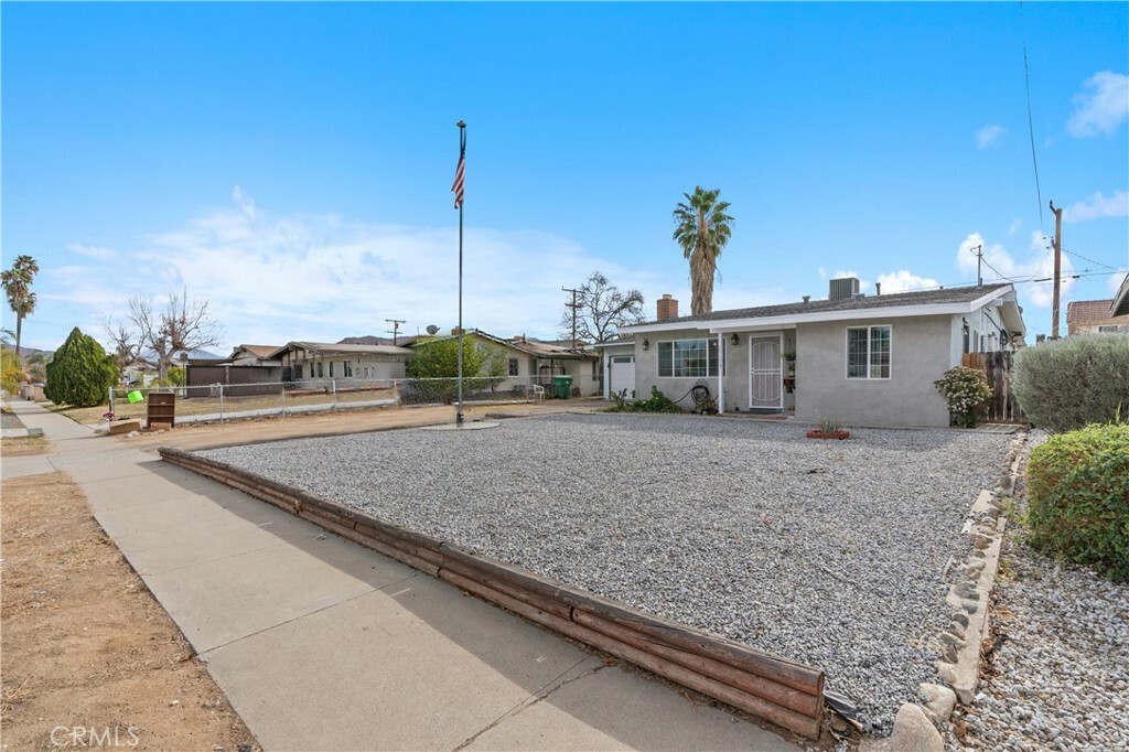 Property Photo:  25153 Gentian Avenue  CA 92551 