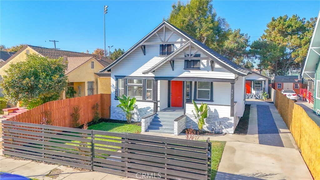 Property Photo: 3917 S Harvard Boulevard CA 90062