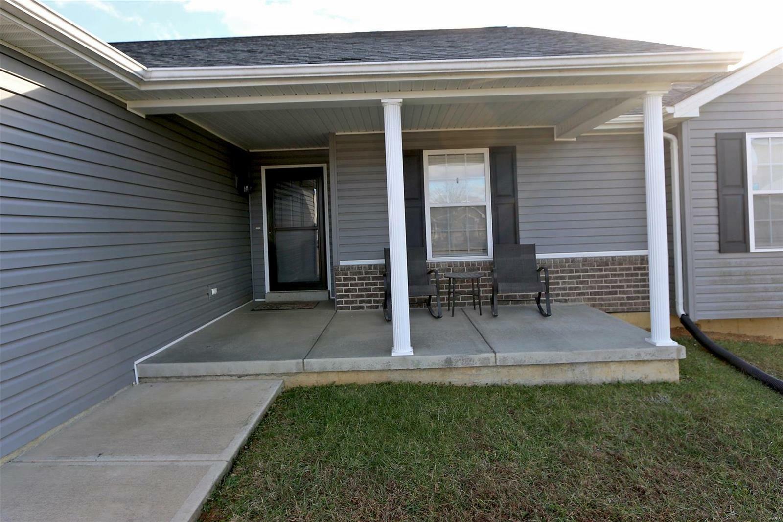 Property Photo:  42 Rockport Court  MO 63379 