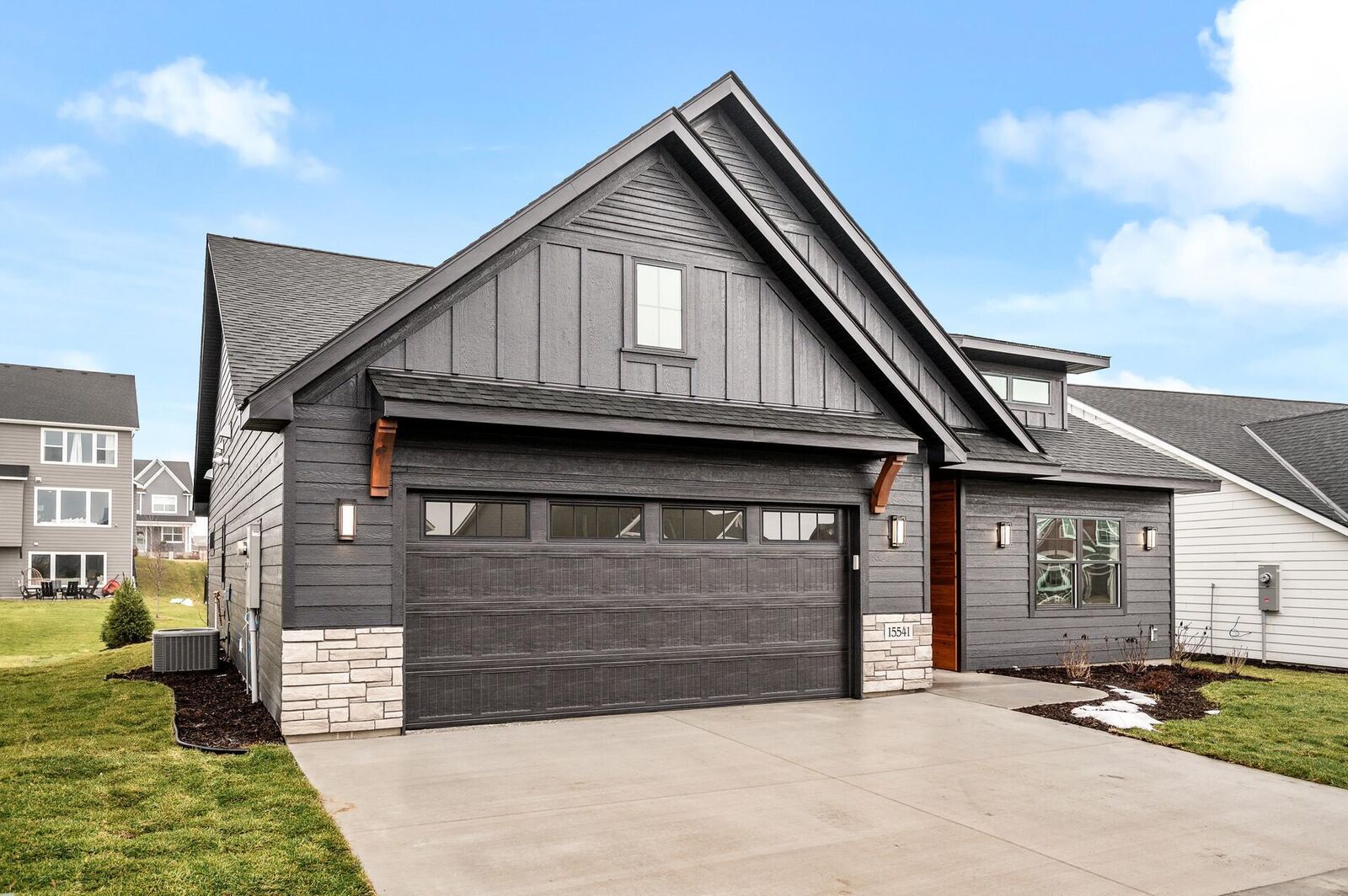 Property Photo:  15541 111th Avenue  MN 55369 