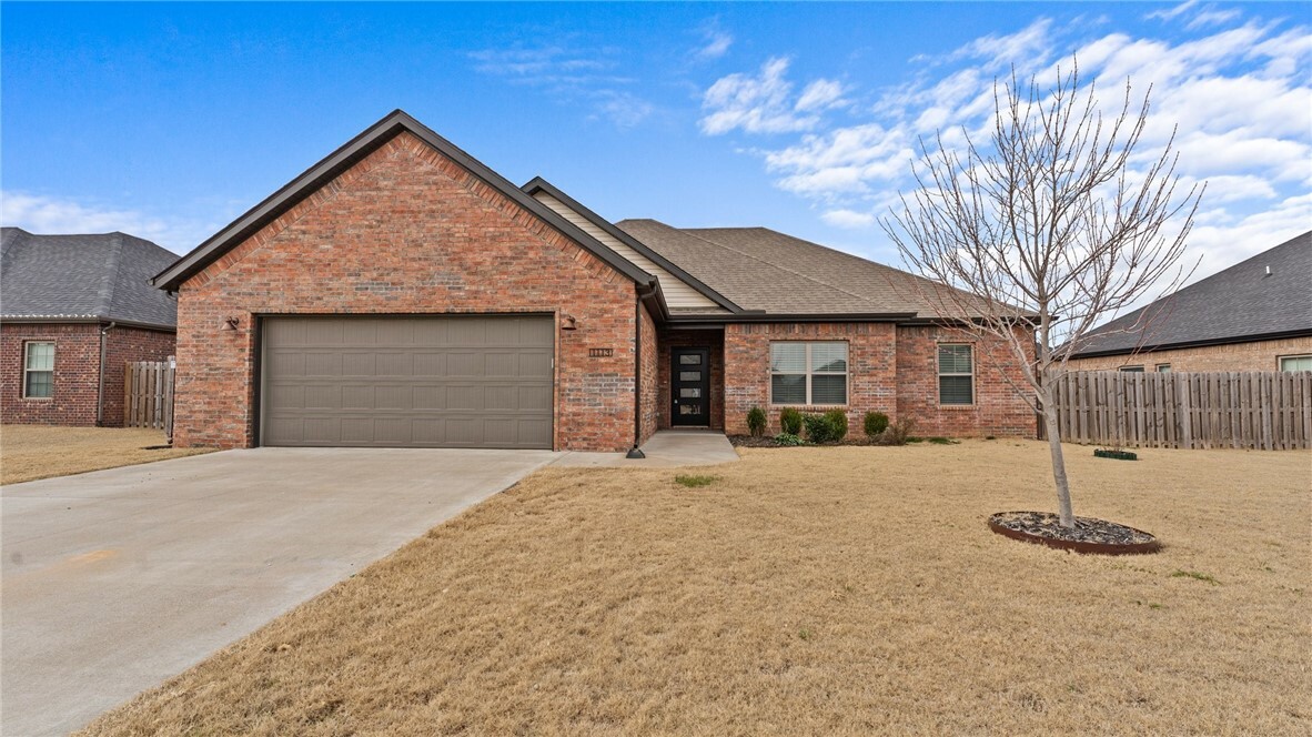 Property Photo:  1113 Laux Lane  AR 72751 