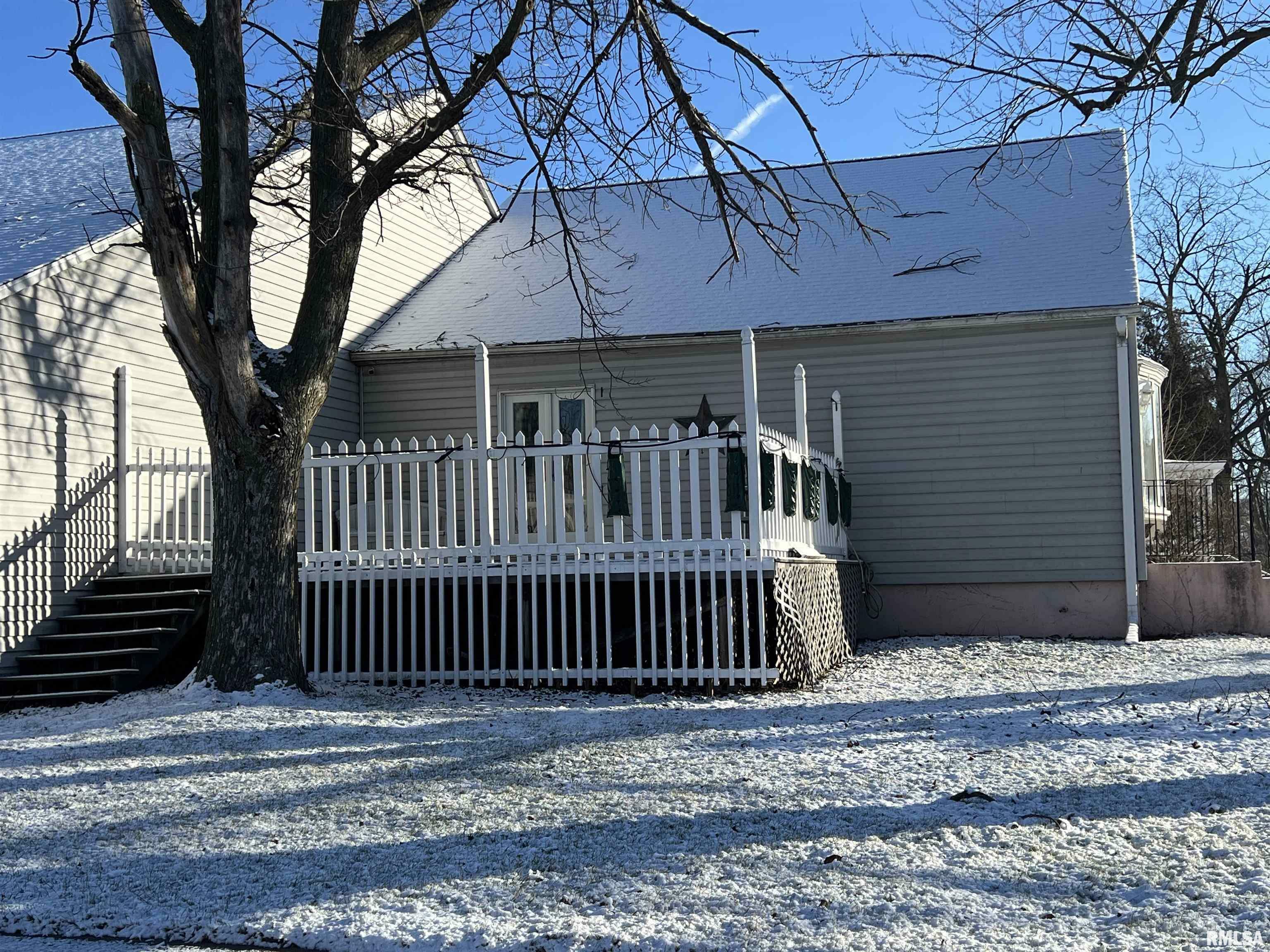 Property Photo: 560 4th Avenue South IA 52732