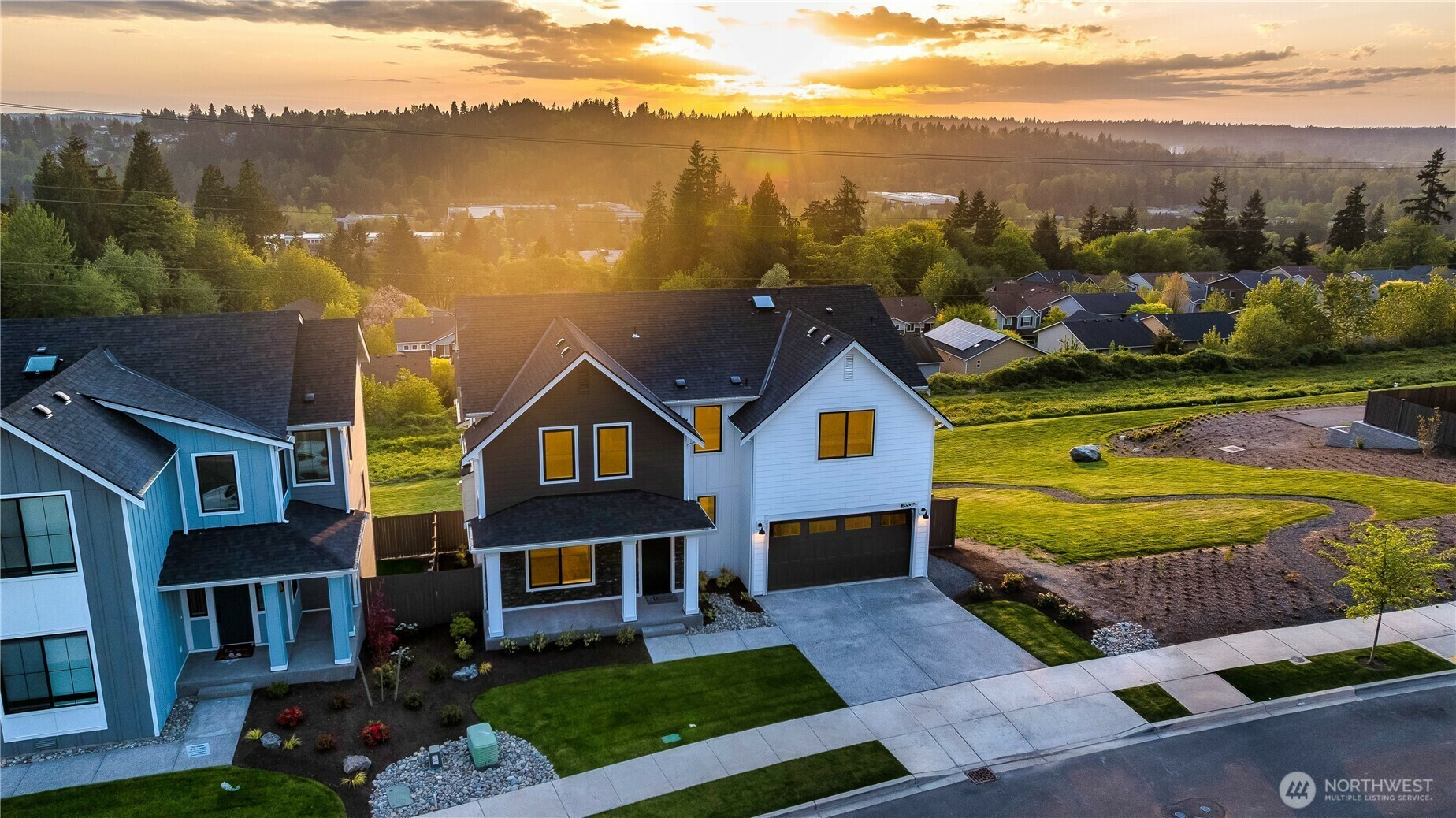 20239  125th Avenue NE Sm2-11  Bothell WA 98011 photo