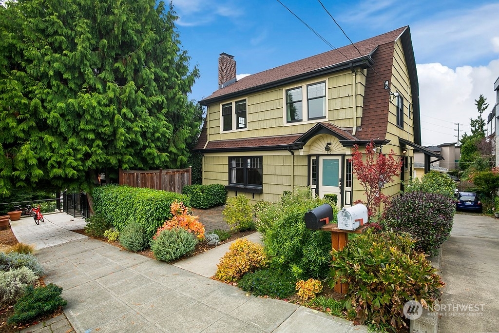 116 E  Edgar Street  Seattle WA 98102 photo