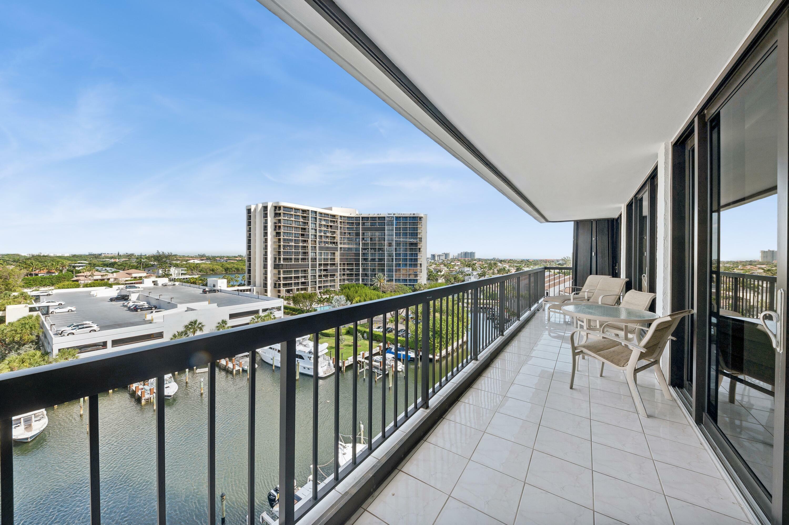 Property Photo: 4748 S Ocean Boulevard 802 FL 33487