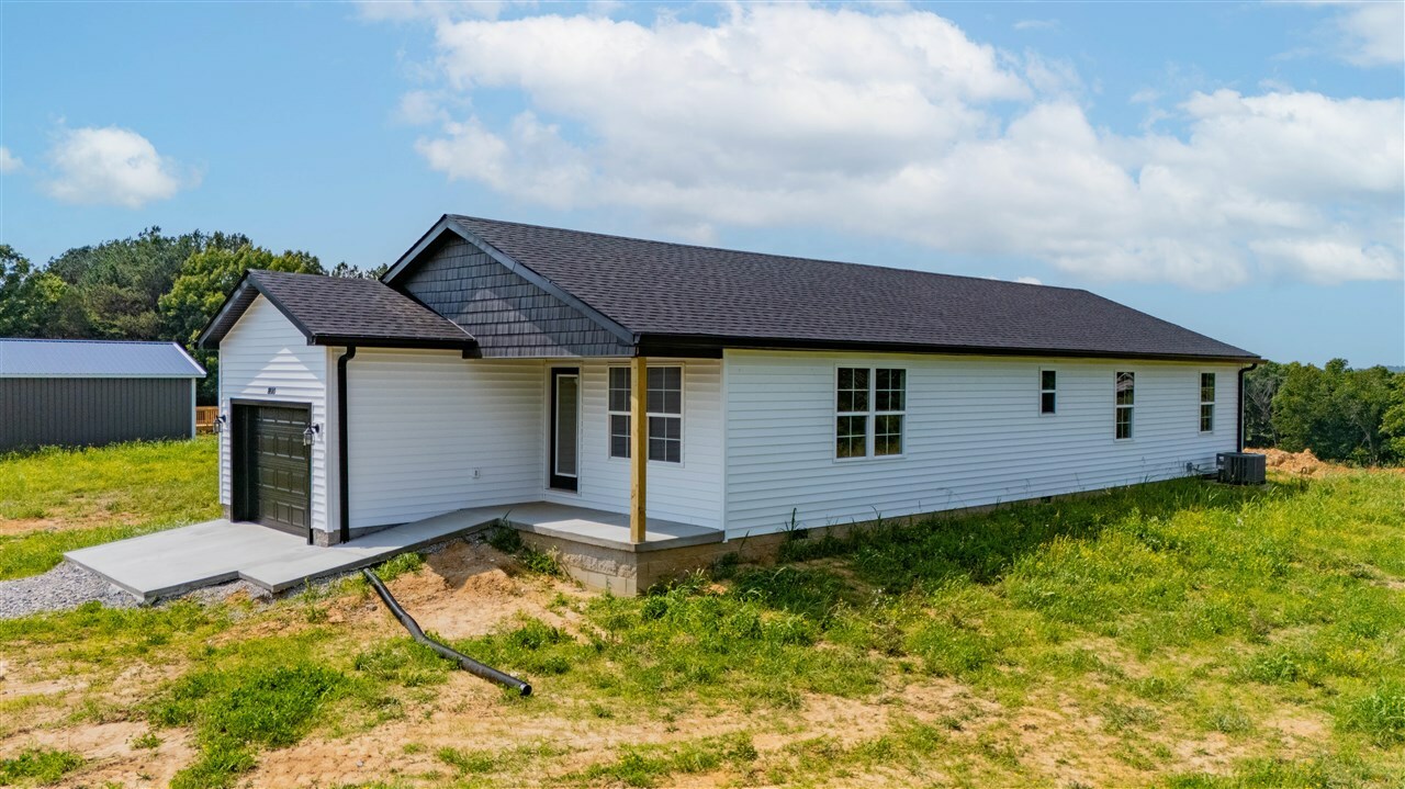 Property Photo: 8810 Richardsville Road KY 42101