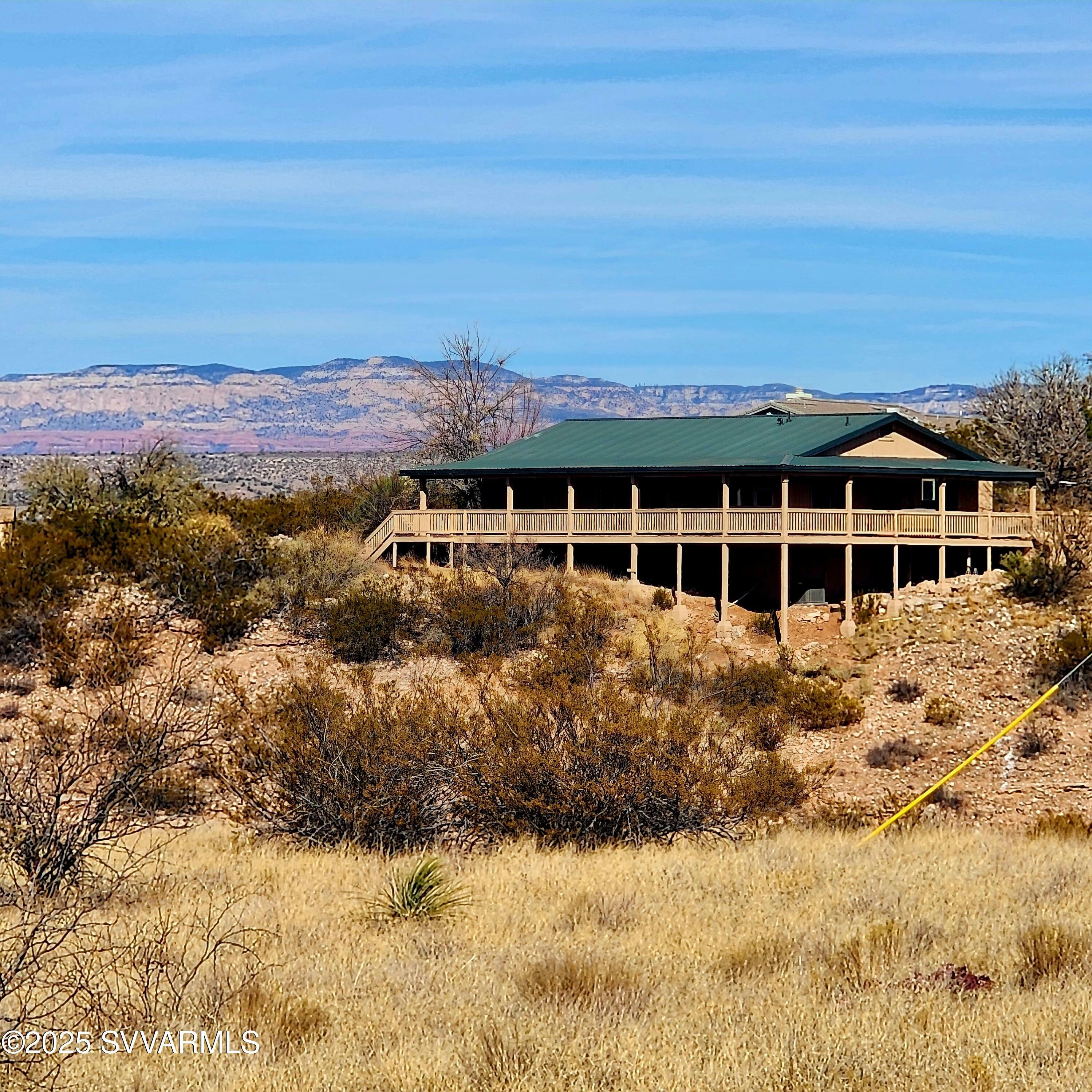 Property Photo: 2105 S Sugarloaf Rd AZ 86325