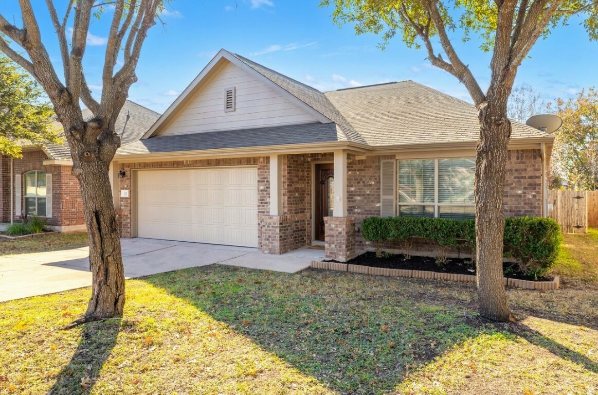 Property Photo:  121 Granite Path  TX 78642 