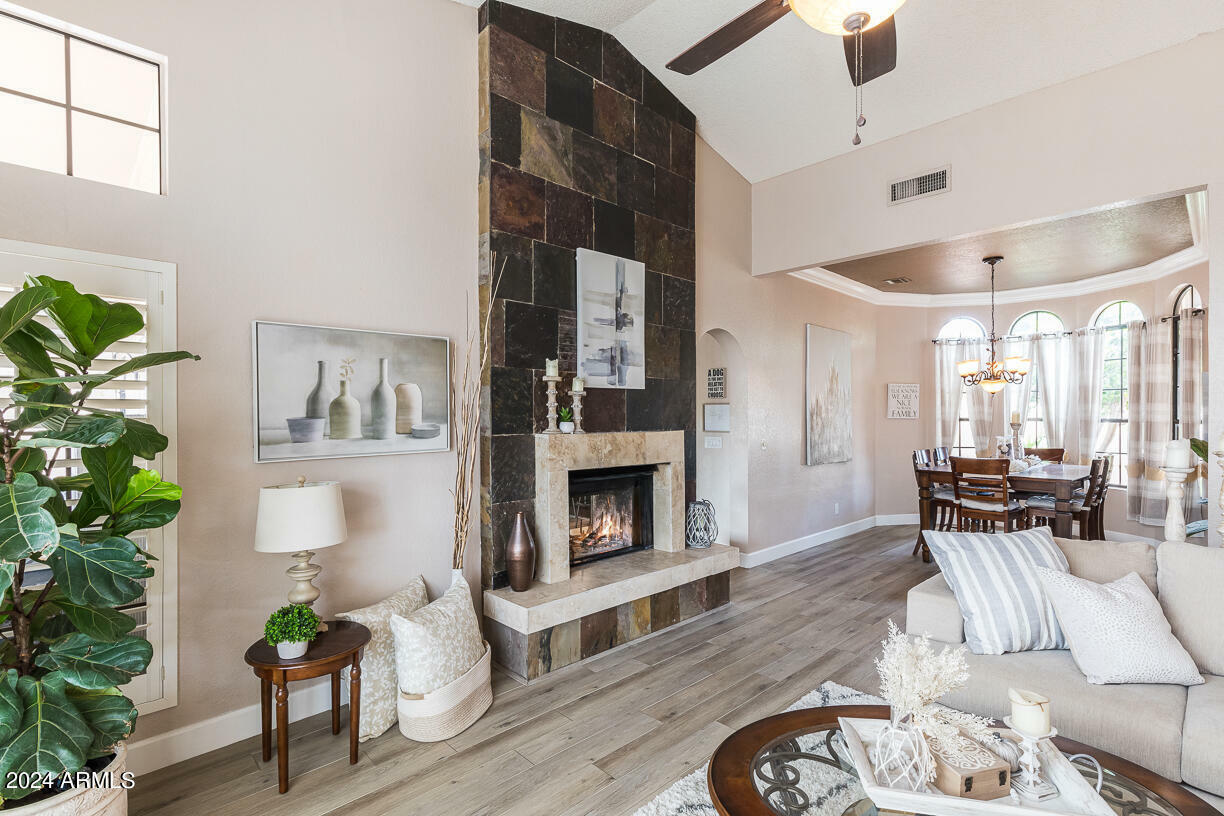 Property Photo: 10043 E Dreyfus Avenue AZ 85260