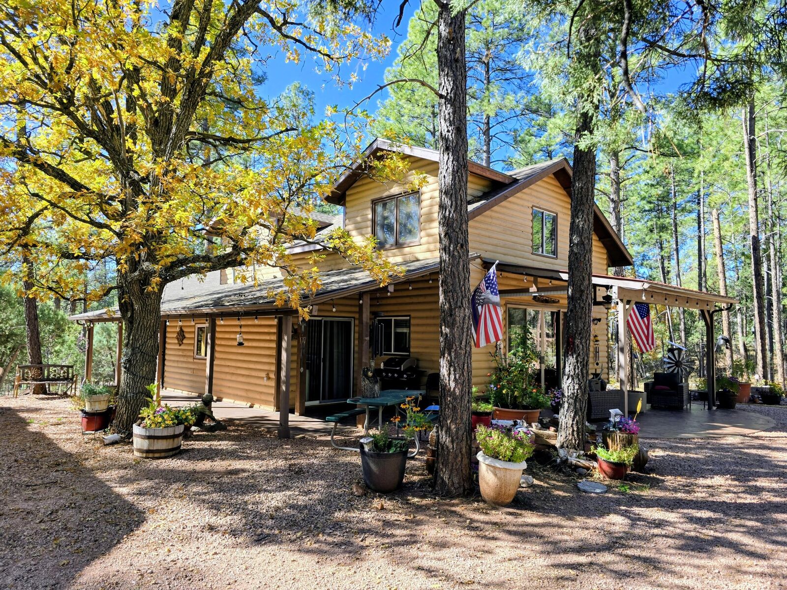 Property Photo: 1103 E Ranch Road AZ 85541