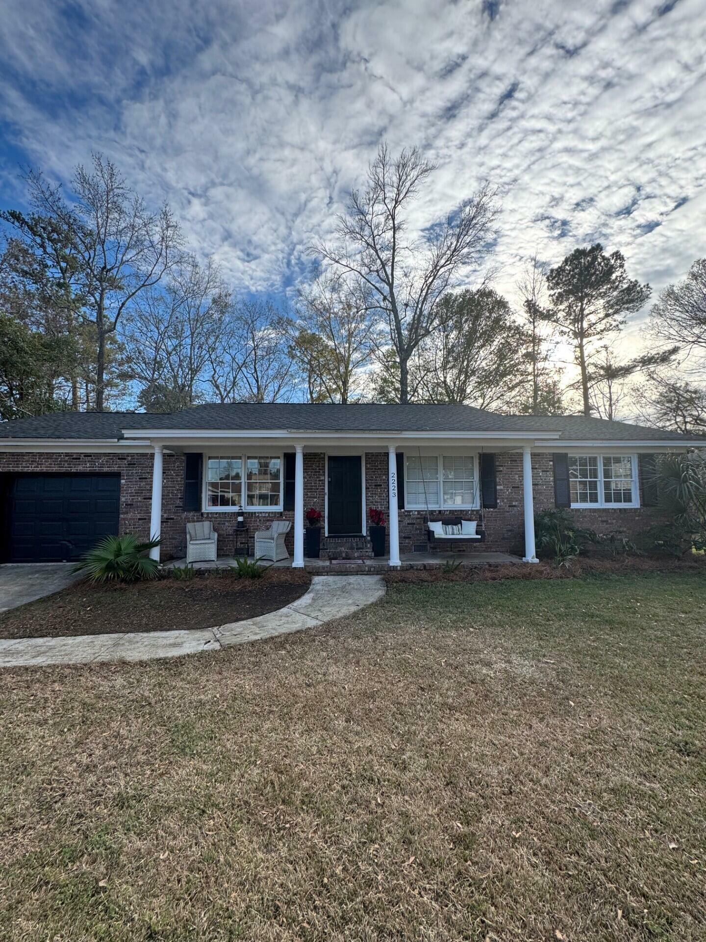 Property Photo: 2223 N Dallerton Circle SC 29414