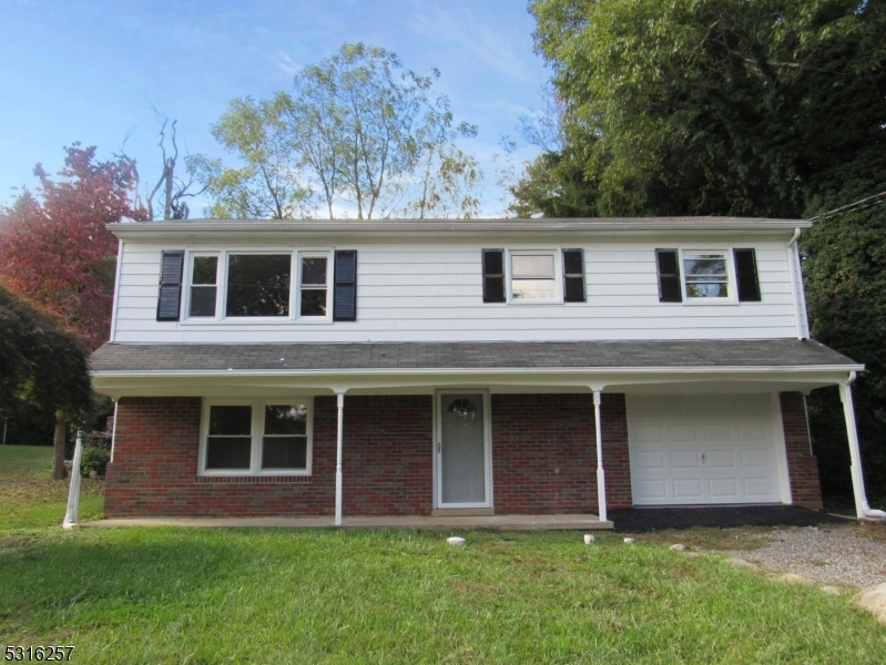 Property Photo:  5 Cohocton Rd  NJ 07422 