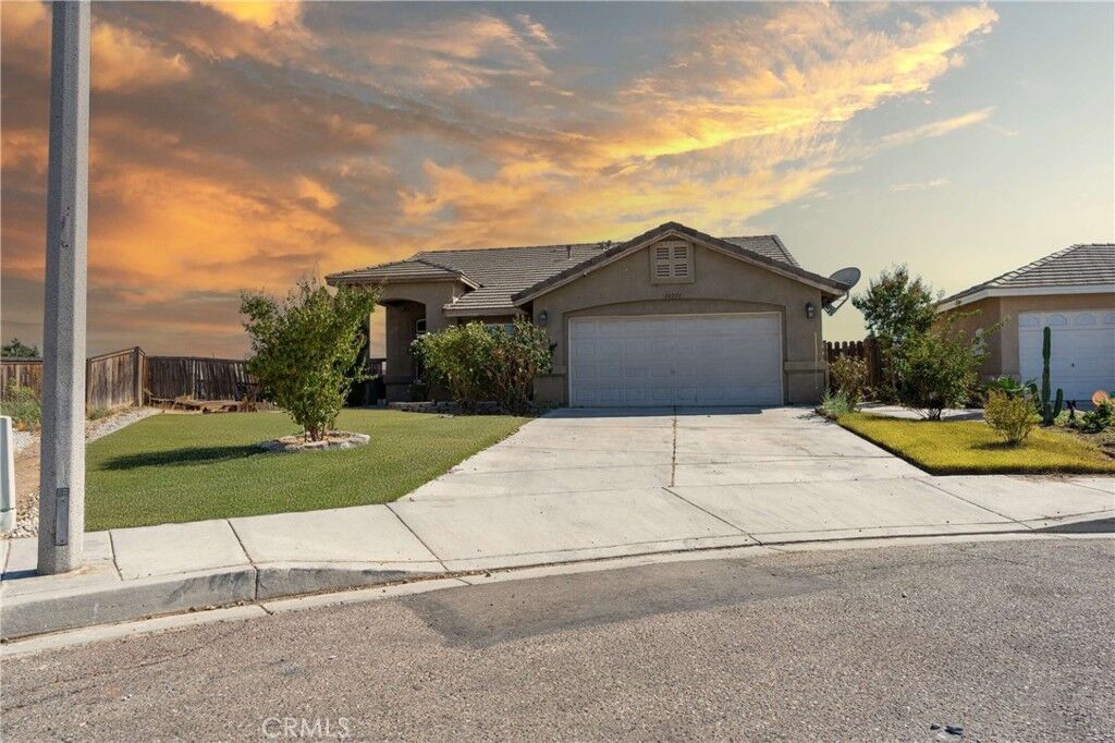Property Photo:  14213 High Point Court  CA 92301 