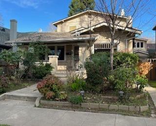 3279 D Street  Sacramento CA 95816 photo